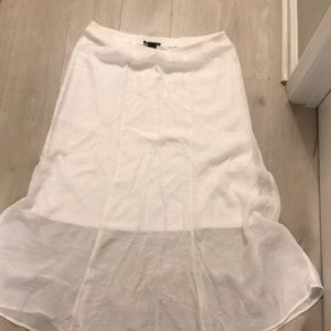 Size XL skirt with built in slip